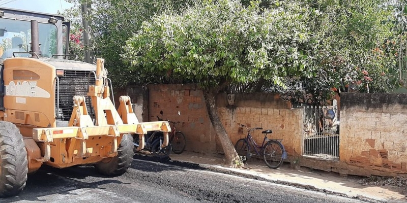 Secretaria de Obras termina os serviços no Bairro da Saudade!